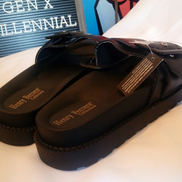 SOLD  Henry Ferrera Black Buckle Slide Sandals 6 - Picture 4 of 8